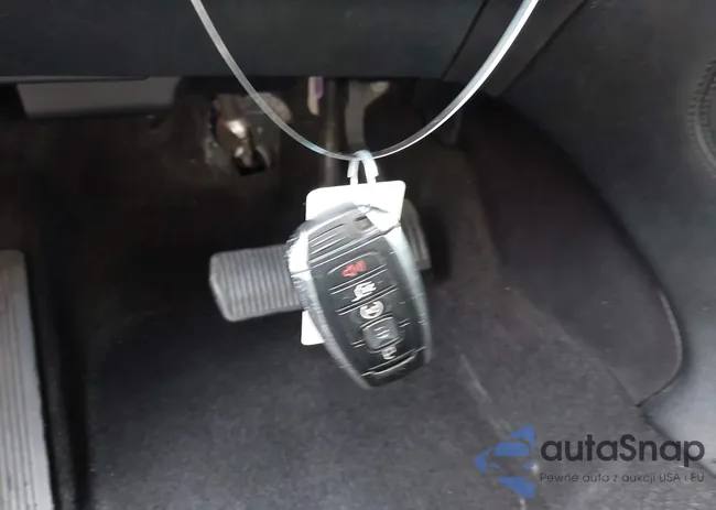 5LMCJ1C92KUL39647: 43696216