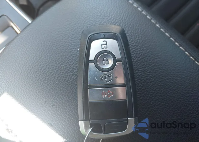 3FA6P0LU0KR173952: 43696313