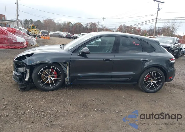 WP1AG2A50PLB37064: 43696504