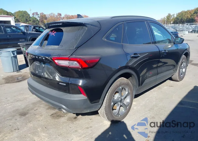 1FMCU9NAXSUB43407: 43696520