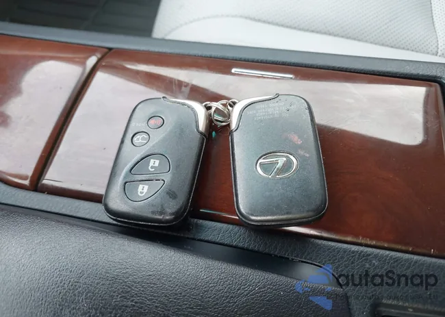 2T2BK1BA8CC138633: 43696587