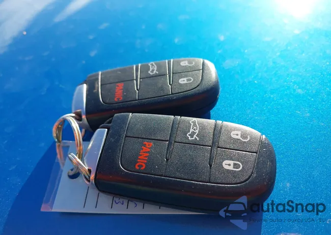 2C3CDZFJ6GH263643: 43696588