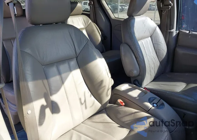 2C4GP54L63R255175: 43696593