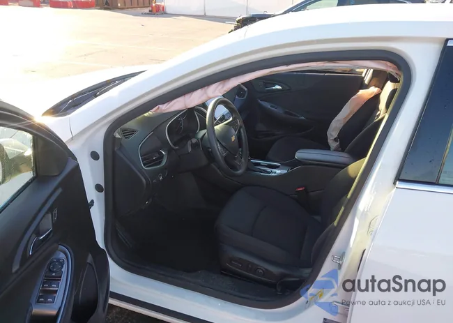 1G1ZD5ST5RF156232: 43696632