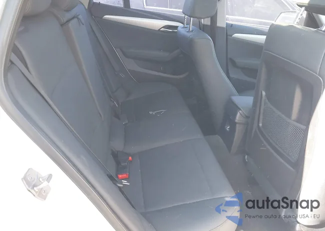 WBAVM1C50FV315610: 43695718