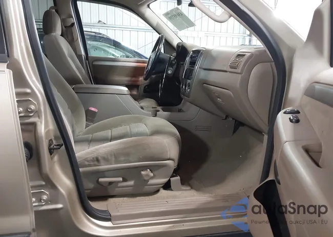 1FMZU73K83UB75509: 43695739