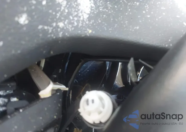 JN8AT2MT9HW140850: 43695947