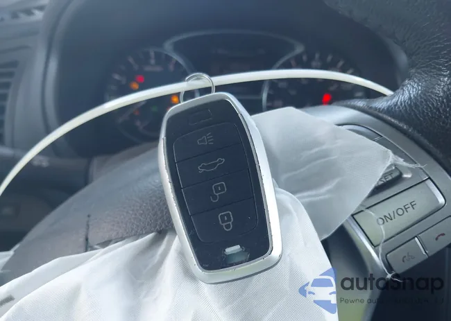 1N4AL3AP2EC139292: 43696044