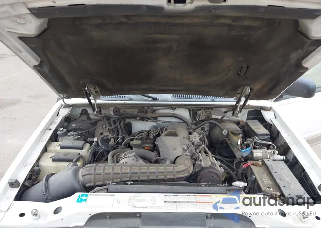 1FMDU34X4SZB17251: 43697388