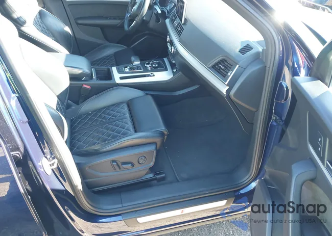 WA1A4AFY9J2108161: 43697458