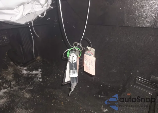 4T1DAACK7SU134352: 43697504