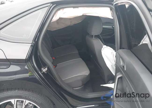 3VWBX7BU6SM076333: 43697589