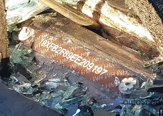 19XFB2F89EE209197: 43696683