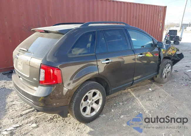 2FMDK3JC2BBB13273: 43696707