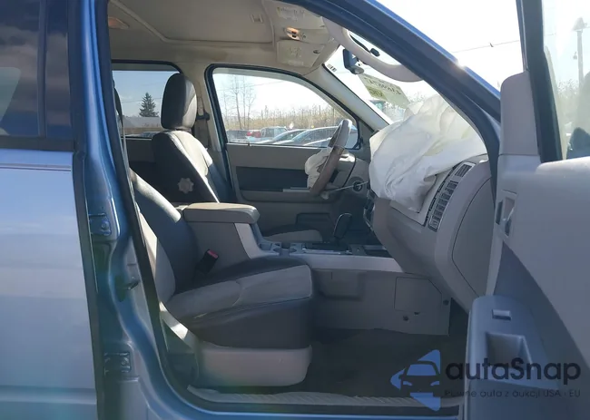 4M2CU87779KJ24765: 43696747