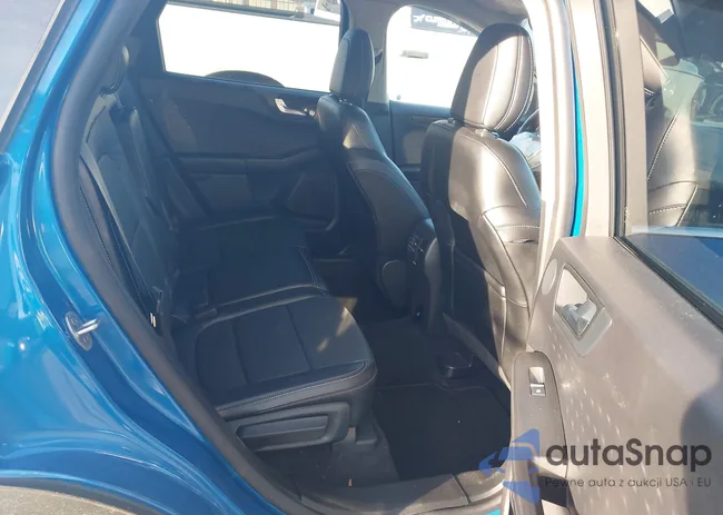 1FMCU9J96LUB97509: 43696804