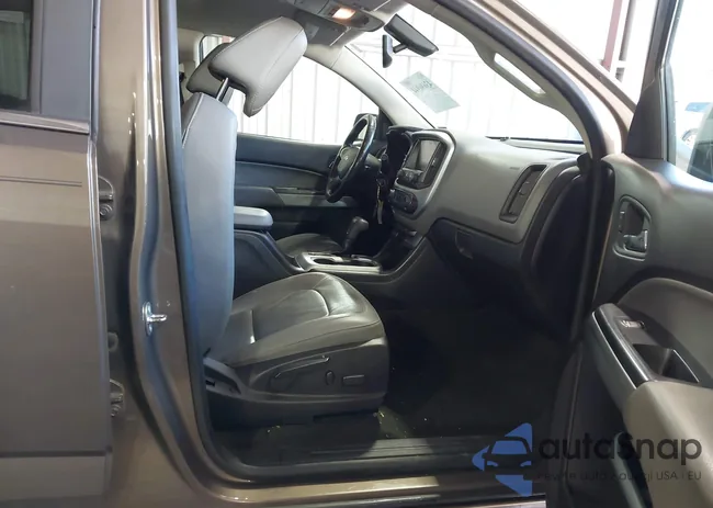 1GCGSCEA3G1128636: 43696944