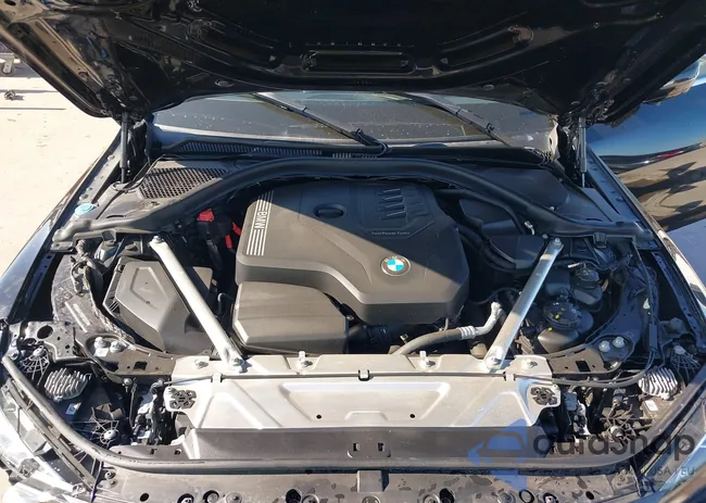 WBA63AV03RFS57631: 43696965