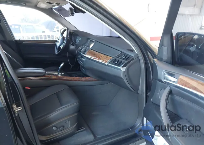 5UXZV4C50D0B02770: 43698151