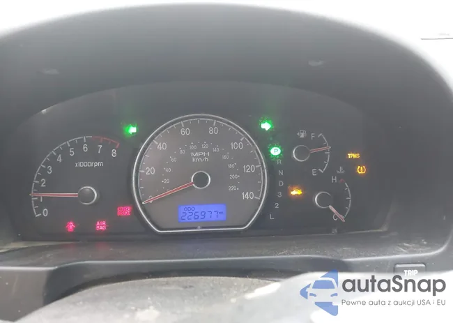 KMHDU46DX8U280386: 43698183