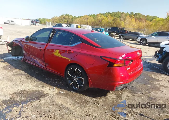 1N4BL4CV6RN305717: 43698188