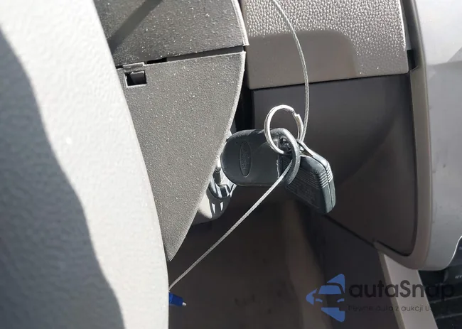 1FAHP3FN1AW247356: 43698191