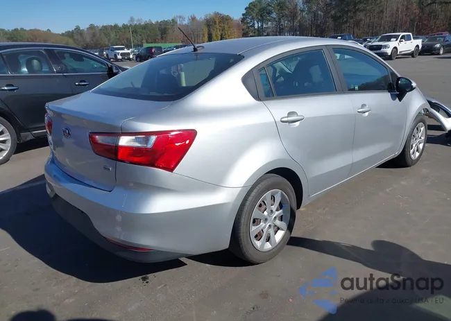 KNADM4A33H6027558: 43698348