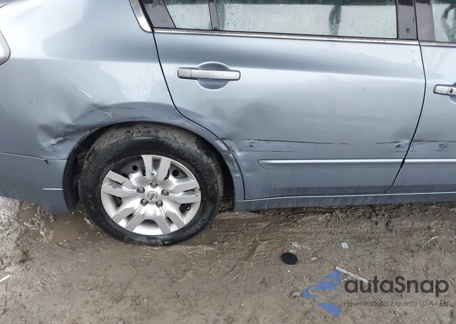 1N4AL2AP2CC127084: 43698387