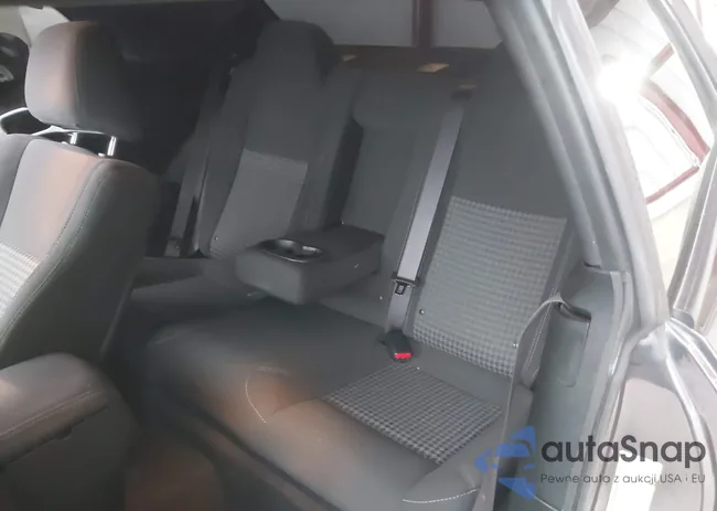 2C3CDZAG1PH658311: 43698400