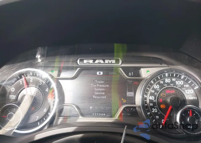 1C6SRFFT1NN424145: 43698404