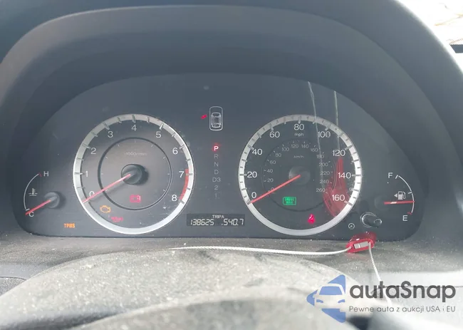 1HGCP2F63BA037073: 43698440