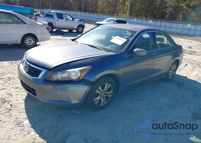 1HGCP26488A024553: 43698512