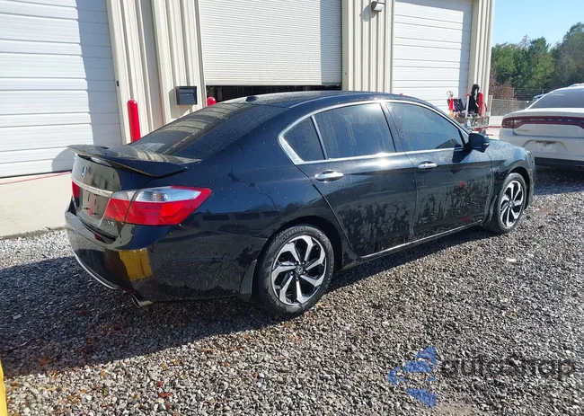 1HGCR3F89DA006964: 43698533