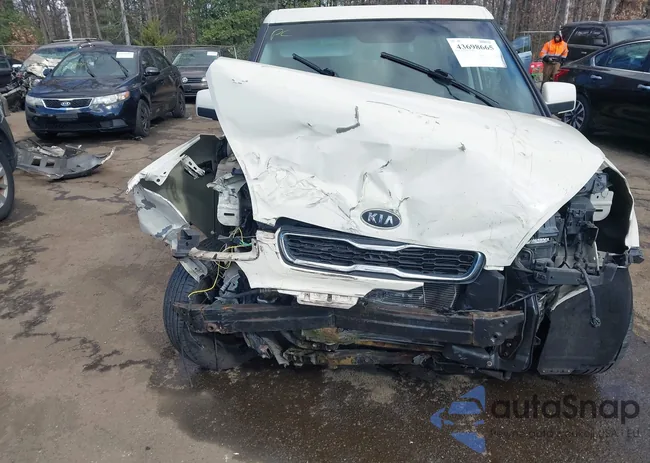 KNDJT2A59C7420384: 43698665