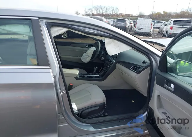 5NPE34AF6GH295772: 43697698