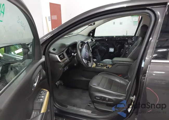 1GKKNXLS3JZ156096: 43697807