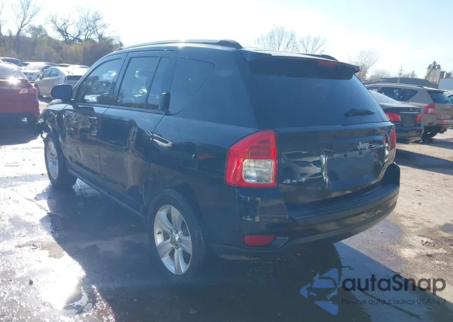 1C4NJDBB3CD676092: 43697820