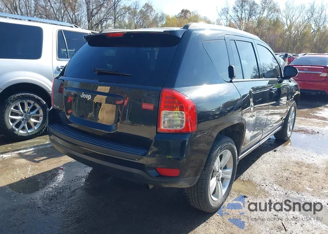 1C4NJDBB3CD676092: 43697820