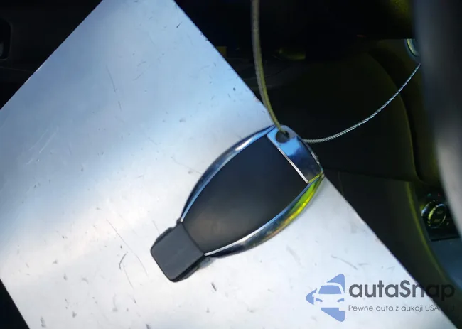 WDDSJ4EB0EN057208: 43697962