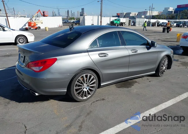 WDDSJ4EB0EN057208: 43697962