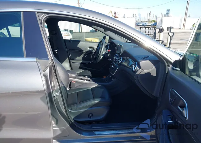 WDDSJ4EB0EN057208: 43697962