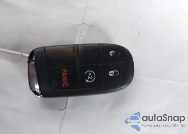 3C4NJDBB8KT682995: 43697980