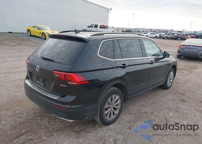 3VV2B7AX2KM082001: 43699120