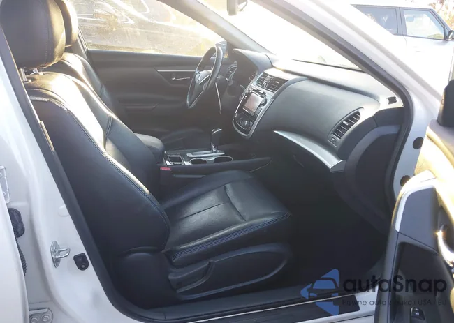 1N4AL3AP3JC227813: 43699129