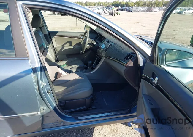 5NPEU46C79H564019: 43699174