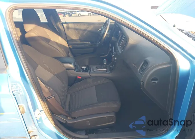 2C3CDXBG3PH607993: 43699179