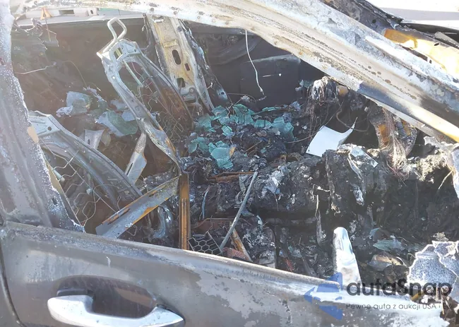 55SWF8DB2KU303657: 43699328