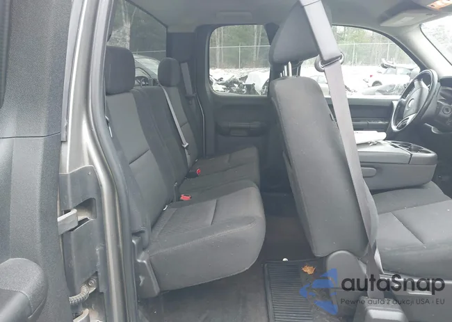 1GCRKSE73DZ268450: 43699588