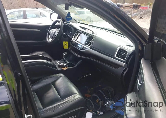 5TDJZRFH5HS461456: 43698684