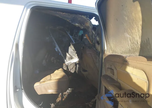 3C6UR5PL2LG252022: 43698765